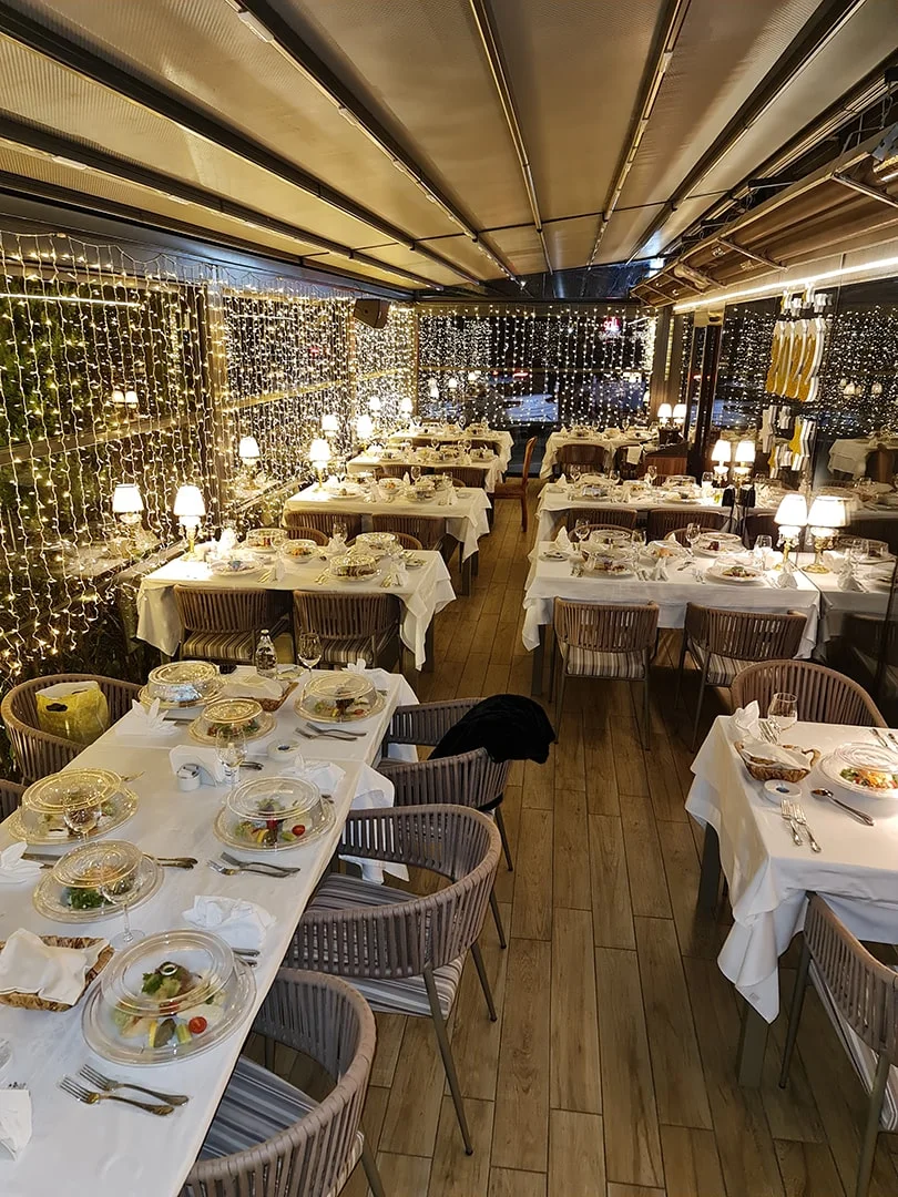 aşçı tabağı salon ön bahçe